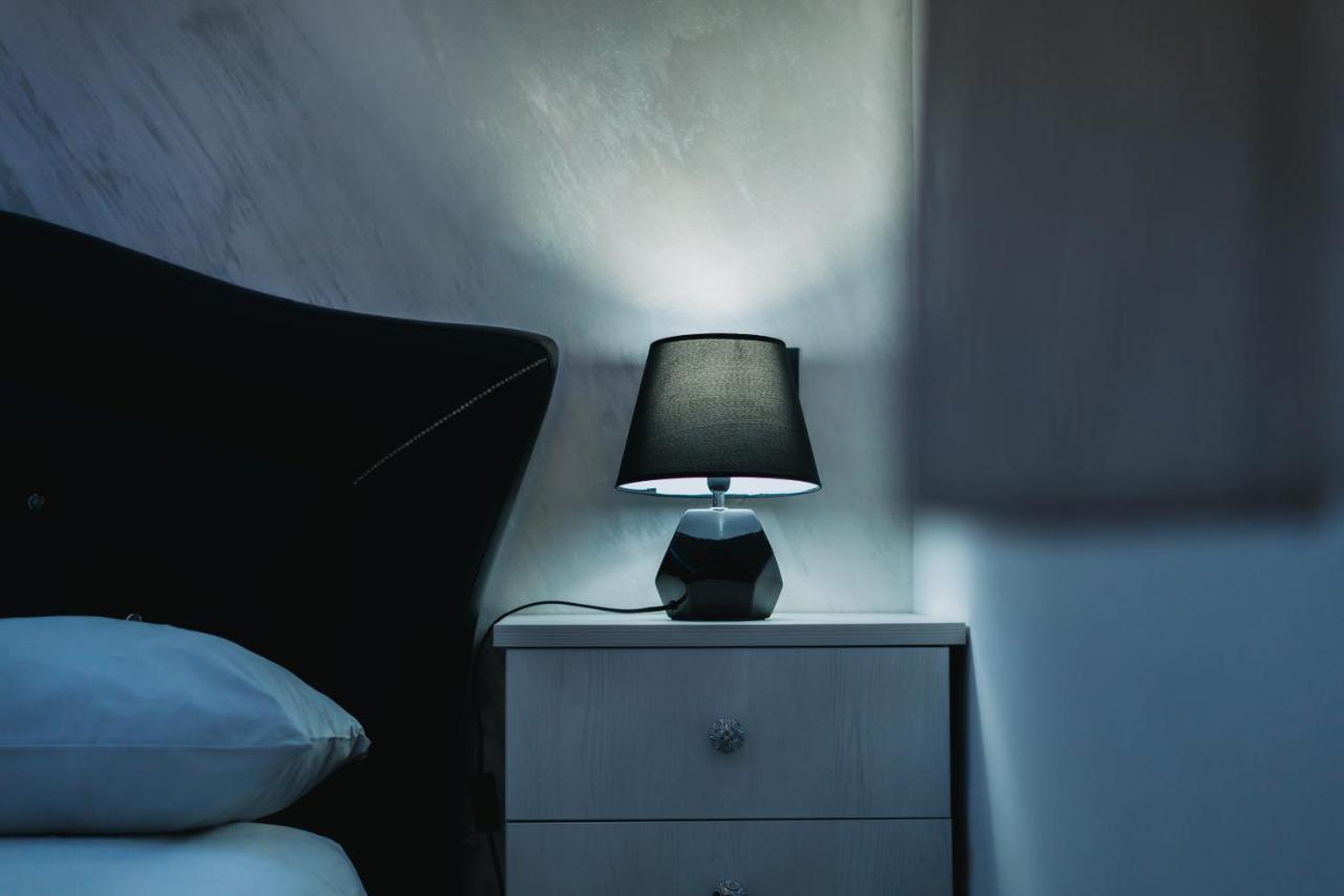 נאפולי Dl Luxury B&B מראה חיצוני תמונה
