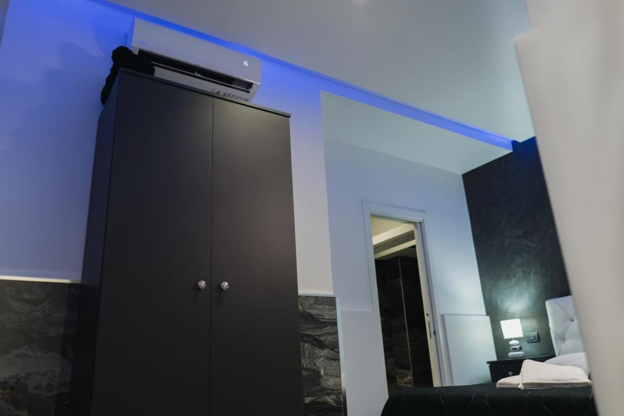 נאפולי Dl Luxury B&B מראה חיצוני תמונה