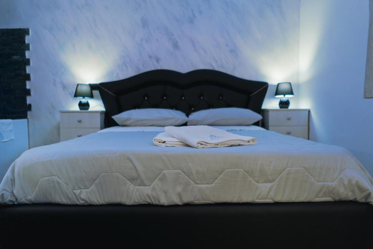 נאפולי Dl Luxury B&B מראה חיצוני תמונה